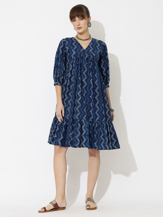 V-Neck Block Printed Modern Print Dress with Pockets