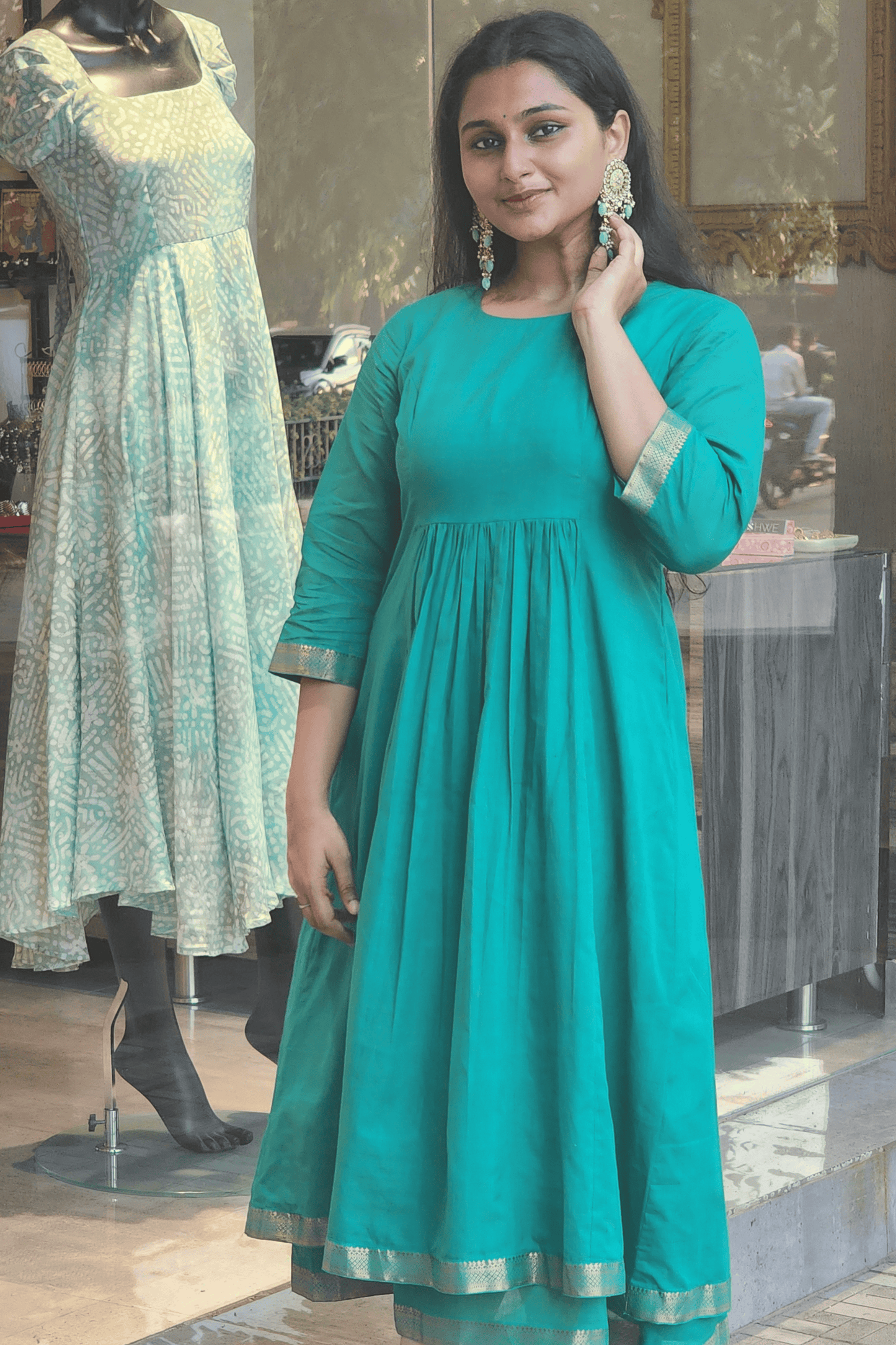 Mangalgiri Handwoven Cotton Dress – Parrot Green